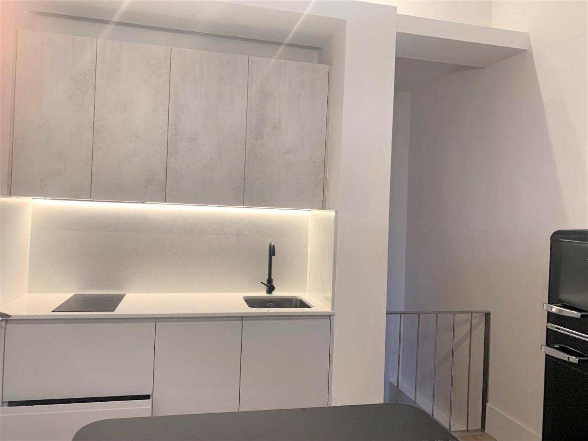 Appartamento Apartamento Duplex Planta Baja Con Aparcamiento Gratuito En Palacio De Mijares Llanes Esterno foto