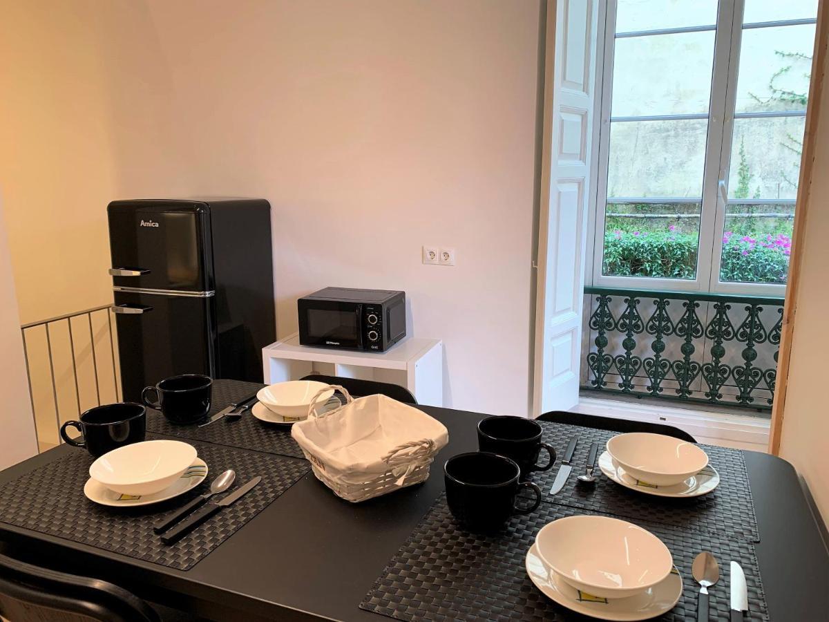 Appartamento Apartamento Duplex Planta Baja Con Aparcamiento Gratuito En Palacio De Mijares Llanes Esterno foto