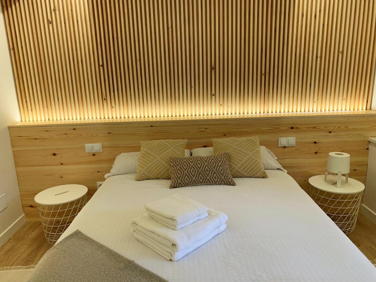 Appartamento Apartamento Duplex Planta Baja Con Aparcamiento Gratuito En Palacio De Mijares Llanes Esterno foto