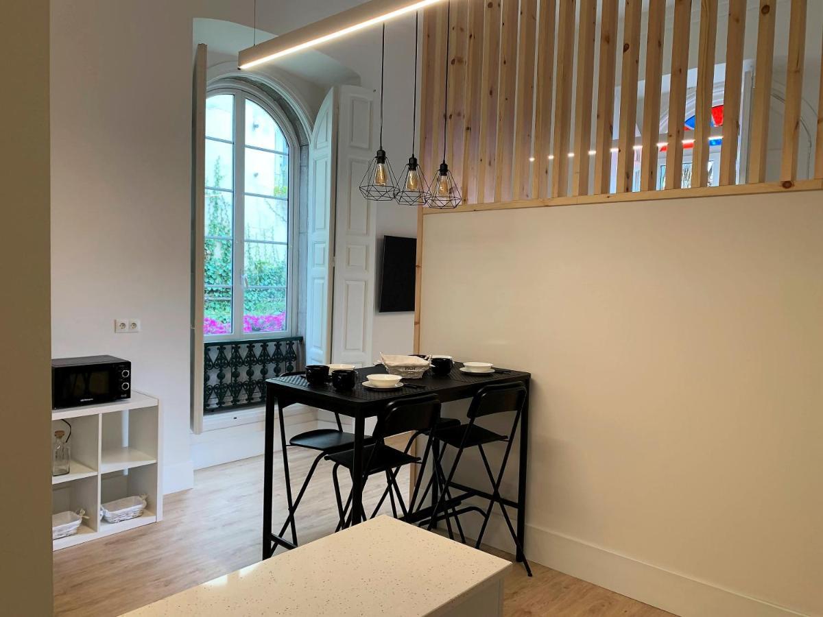 Appartamento Apartamento Duplex Planta Baja Con Aparcamiento Gratuito En Palacio De Mijares Llanes Esterno foto